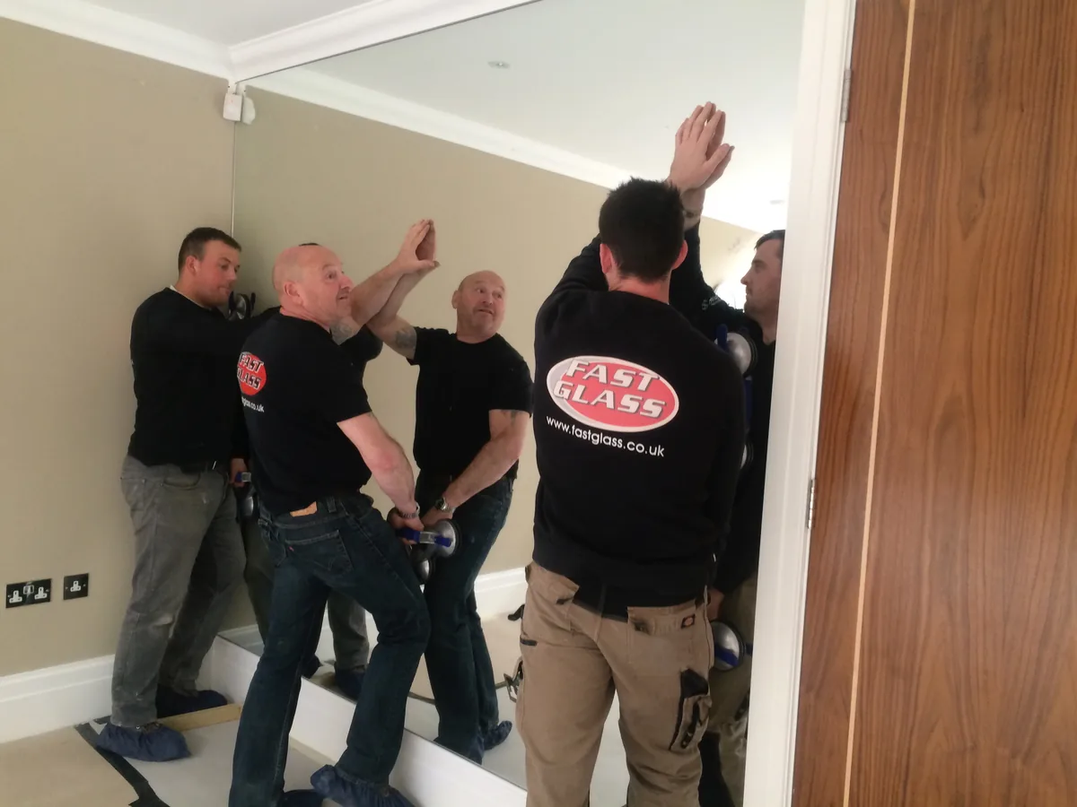 Glass repair by Fast Glass in Surrey — project 5