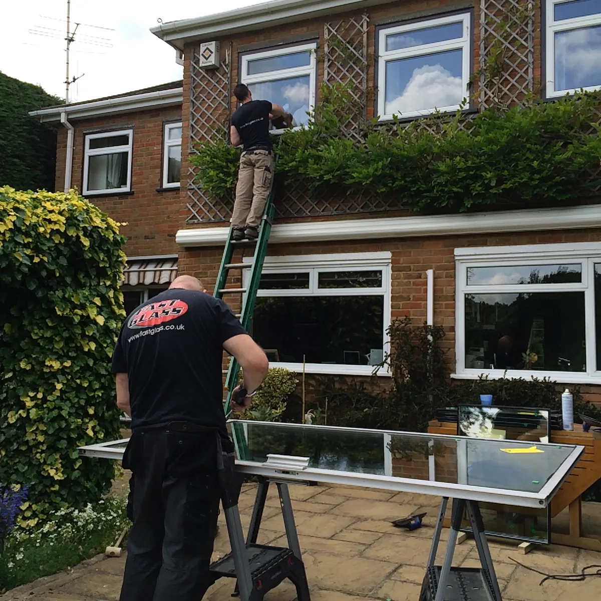 Glass repair by Fast Glass in Surrey — project 6