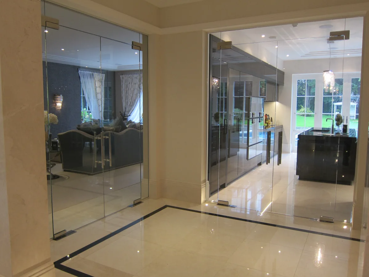 Glass partition installed by Fast Glass — project 10