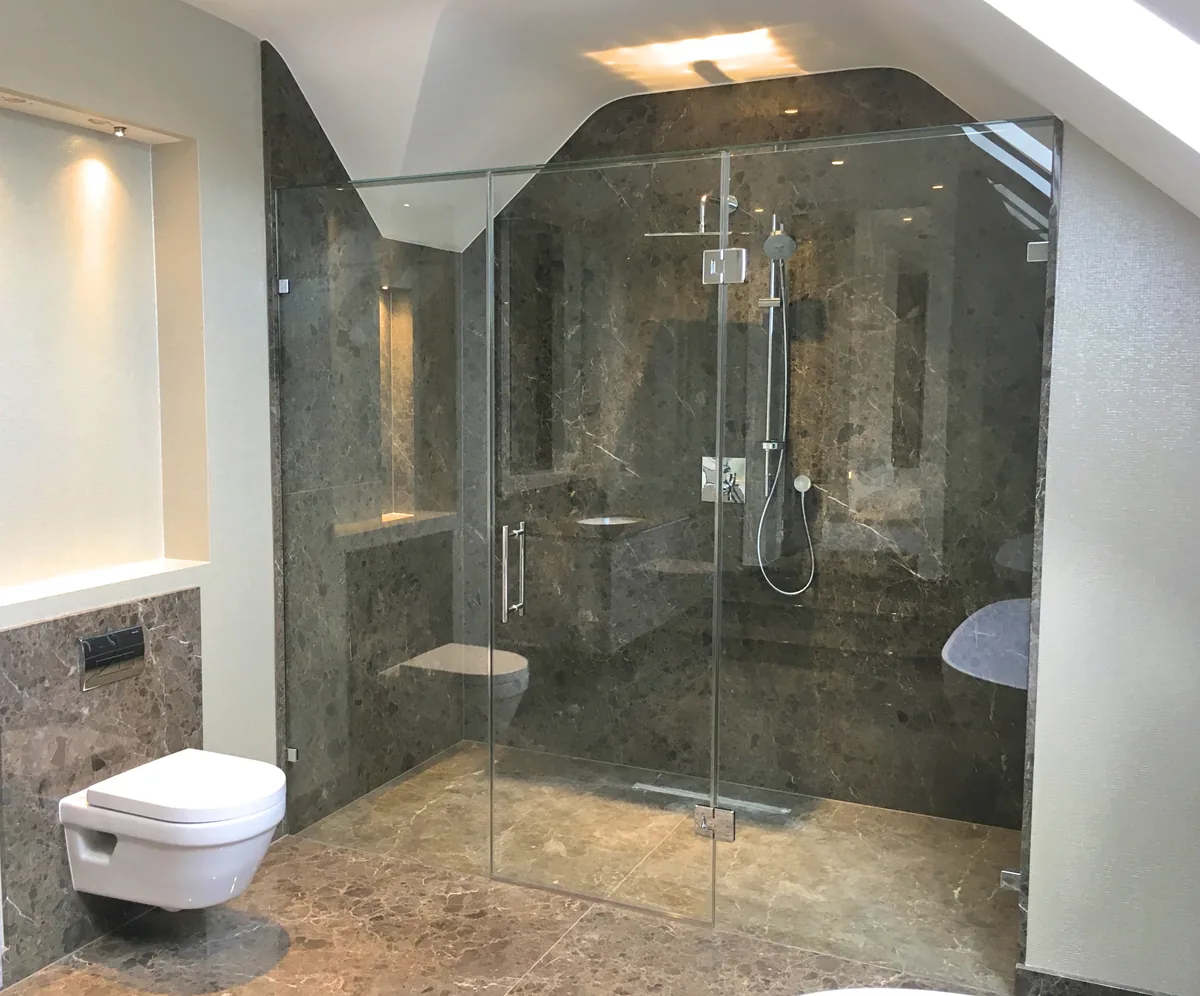 Bespoke frameless shower screen installed by Fast Glass — project 7
